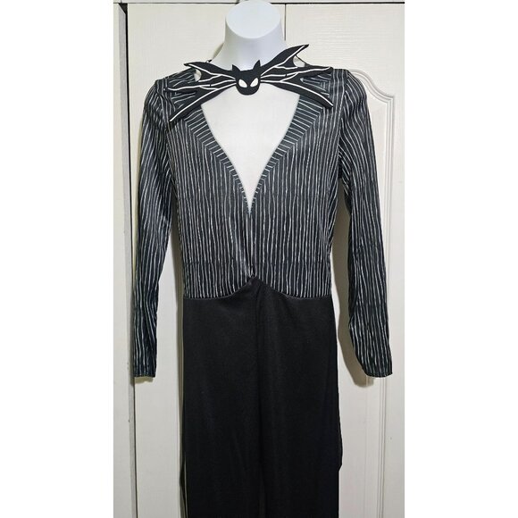 Jack Skellington Kids Costume 10-12 Mask Bat Tie The Nightmare Before Christmas - Picture 4 of 9